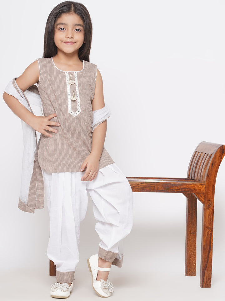 Short Kurta with Tussel and Lace work with Patiala Salwar and Kota Doria Dupatta - Little Bansi